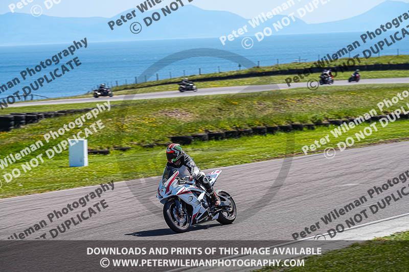 anglesey no limits trackday;anglesey photographs;anglesey trackday photographs;enduro digital images;event digital images;eventdigitalimages;no limits trackdays;peter wileman photography;racing digital images;trac mon;trackday digital images;trackday photos;ty croes